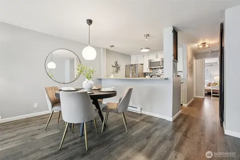 2219 14th Avenue W Seattle WA 98119