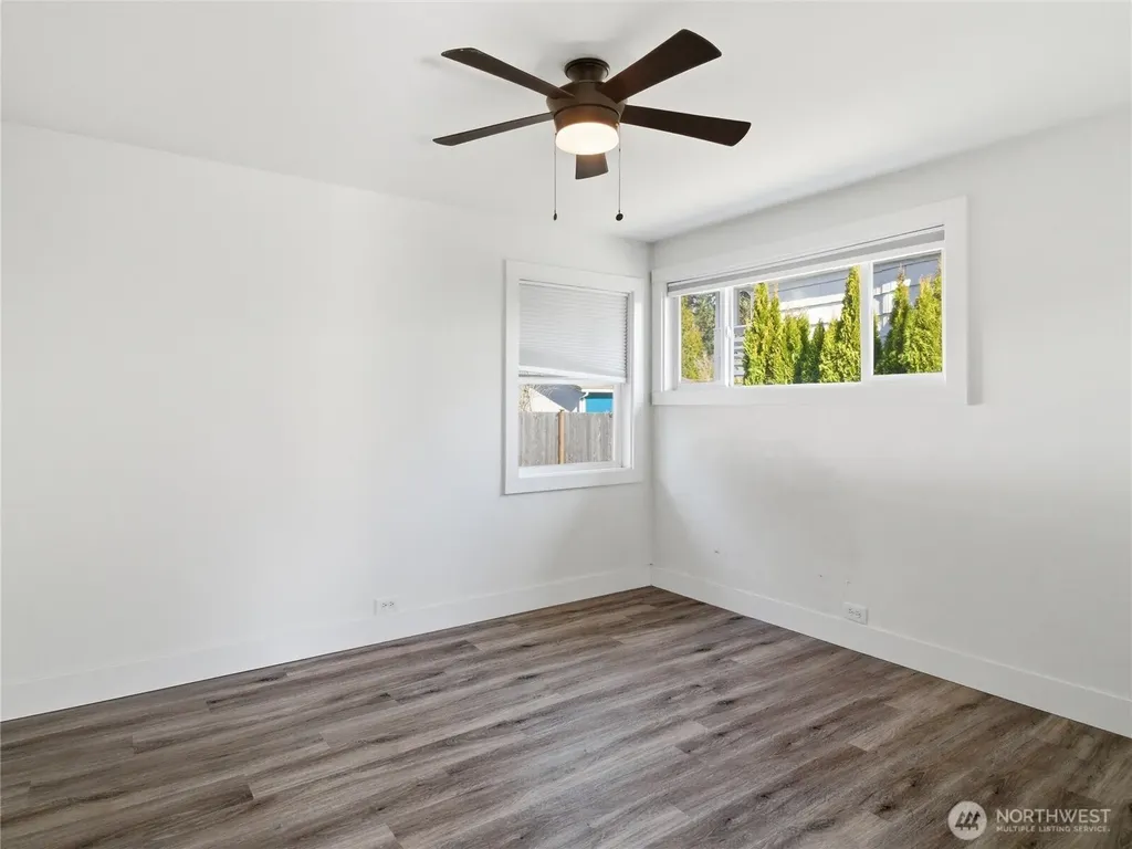 2016 Dickinson Avenue NW Olympia WA 98502