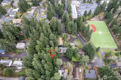 516 North 178th Court Shoreline WA 98133