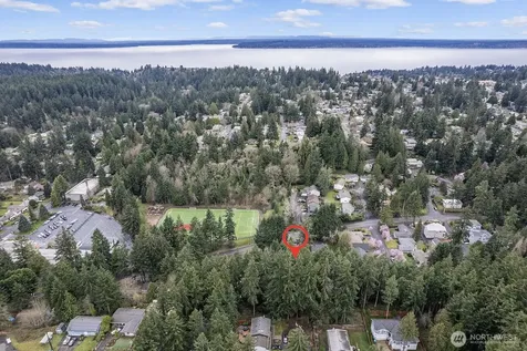 516 North 178th Court Shoreline WA 98133