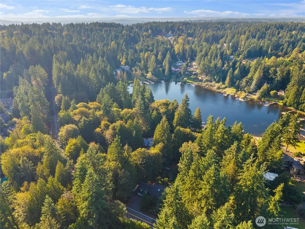 16502 NE 180th Place Woodinville WA 98072
