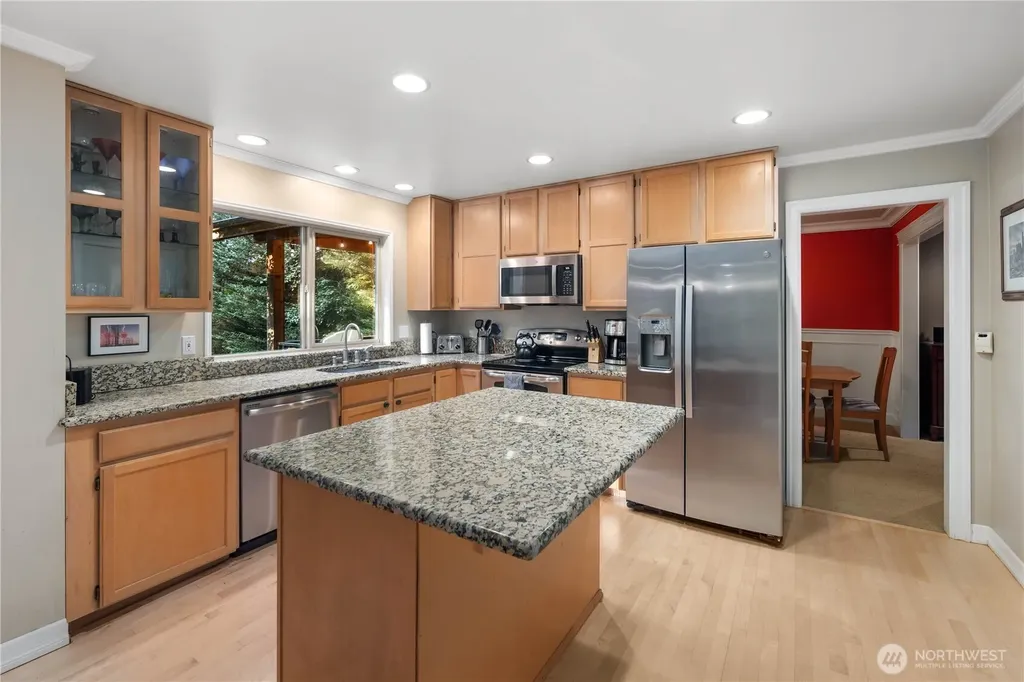 16502 NE 180th Place Woodinville WA 98072