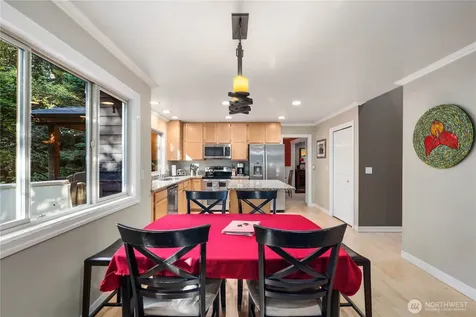 16502 NE 180th Place Woodinville WA 98072
