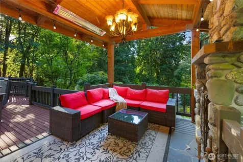 16502 NE 180th Place Woodinville WA 98072