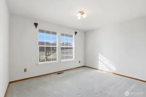 119 N 46th Avenue Yakima WA 98908