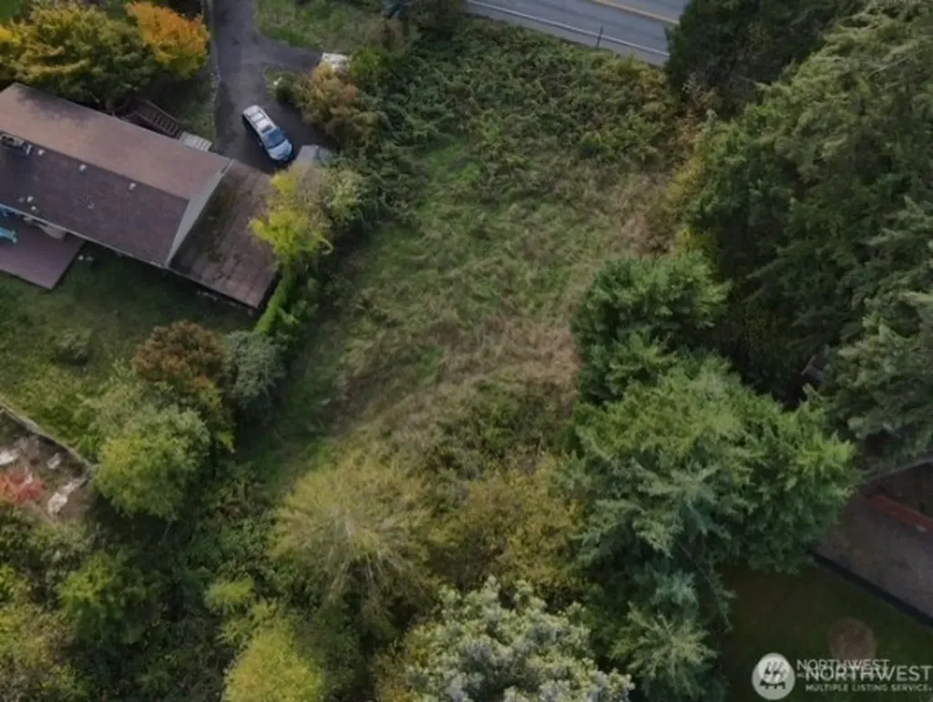 3413 W Tapps Drive E Lake Tapps WA 98391