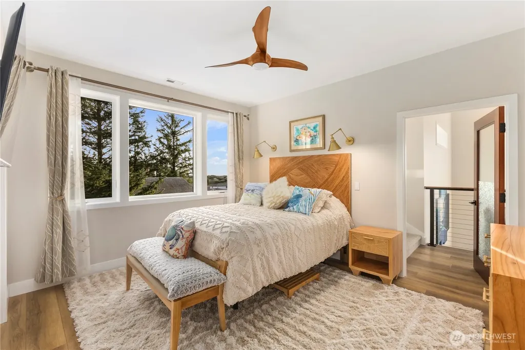 31302 J Place Ocean Park WA 98640
