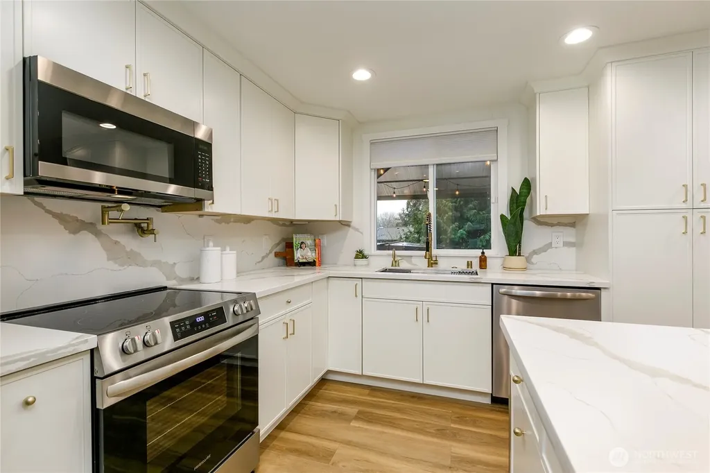 20323 12th Drive SE Bothell WA 98012