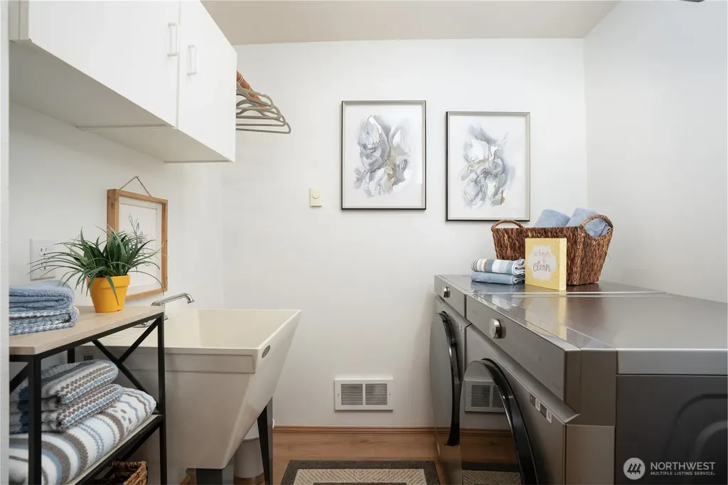 91 N Chandler Court Port Ludlow WA 98365