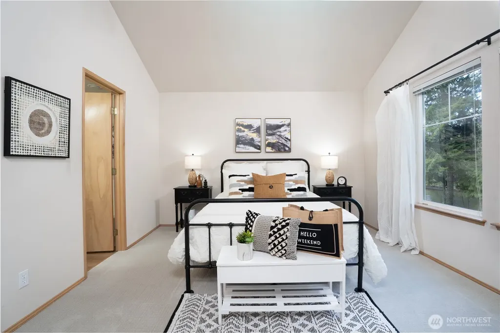91 N Chandler Court Port Ludlow WA 98365