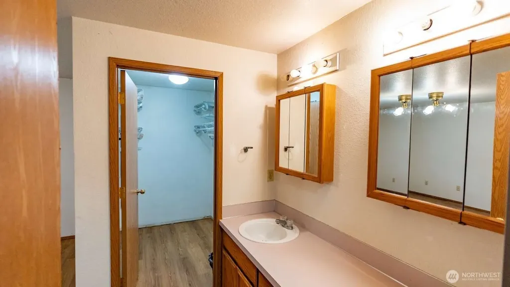 17110 11th Ave Court E Spanaway WA 98387
