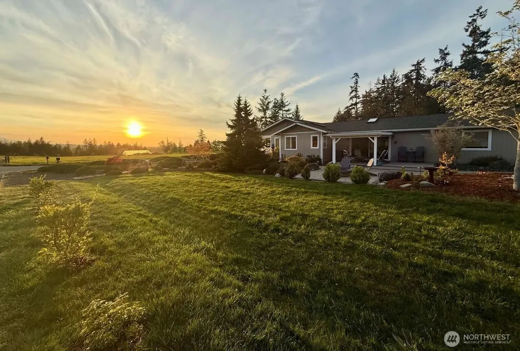 2270 S 7th Avenue Sequim WA 98382