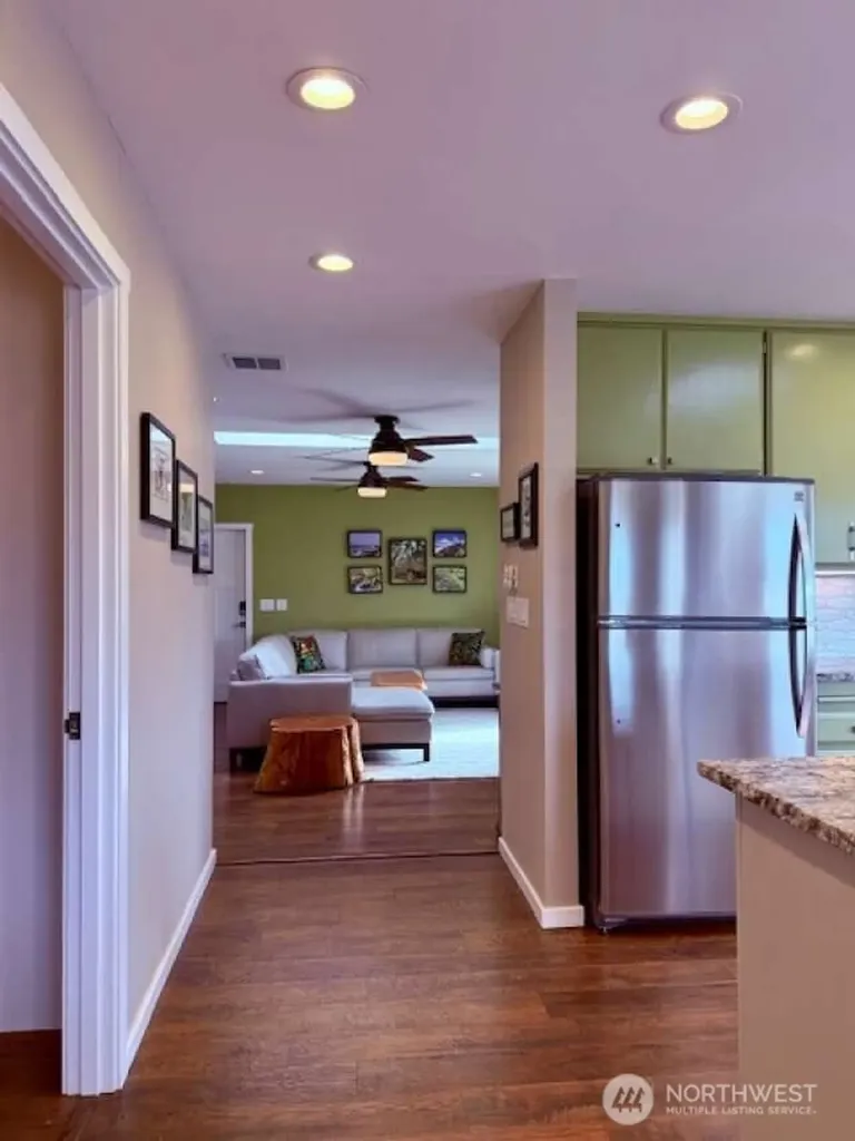 2270 S 7th Avenue Sequim WA 98382