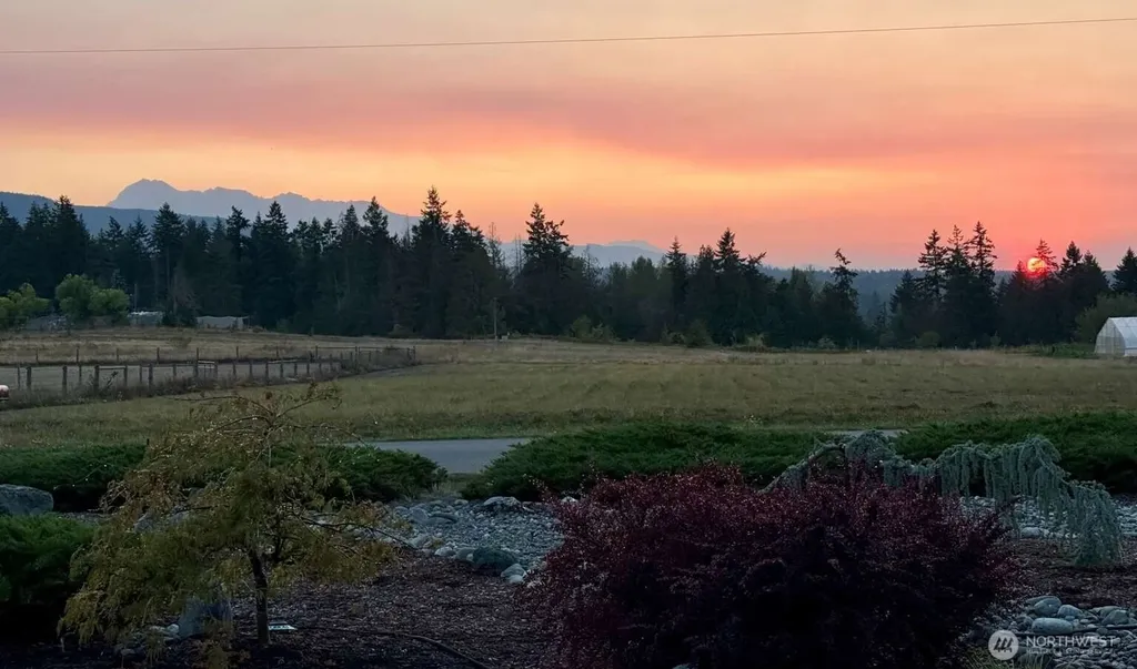 2270 S 7th Avenue Sequim WA 98382