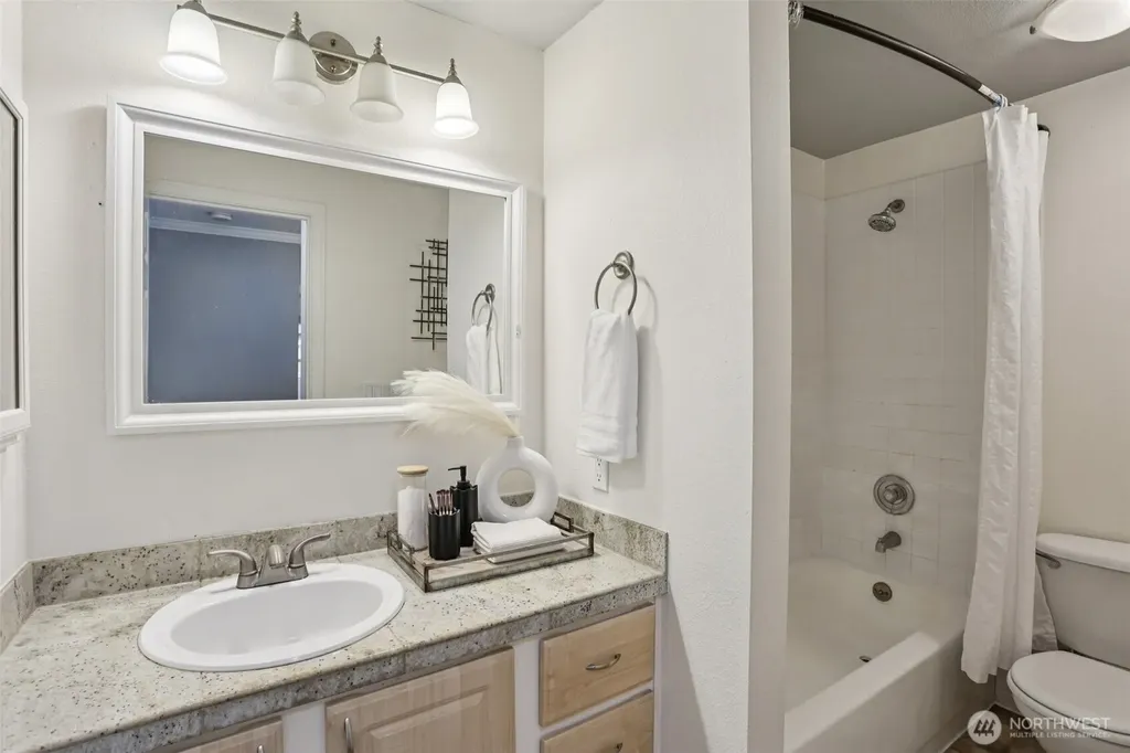 11103 NE 124th Lane Kirkland WA 98034