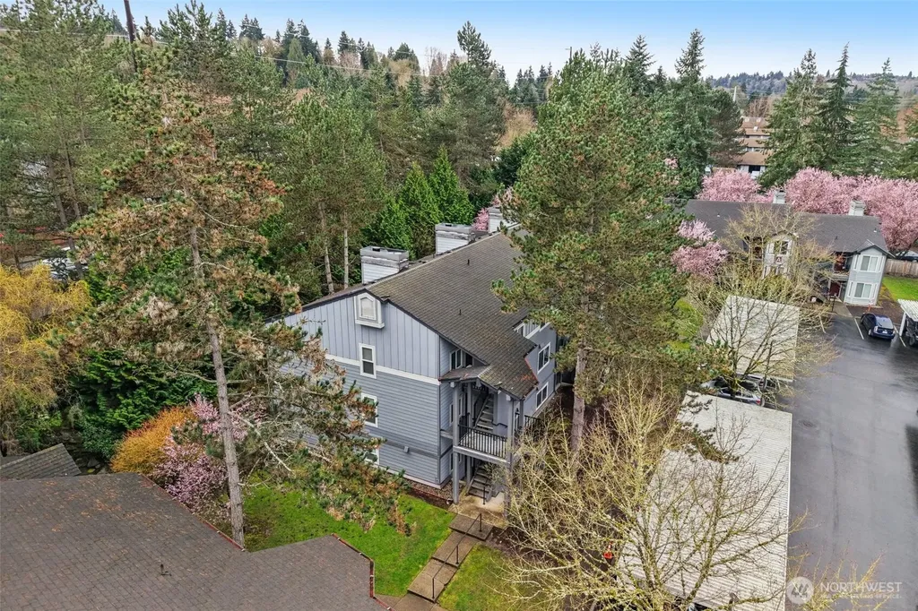 11103 NE 124th Lane Kirkland WA 98034