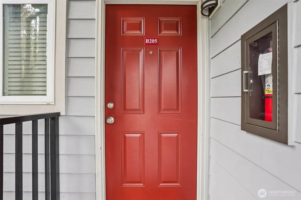 11103 NE 124th Lane Kirkland WA 98034