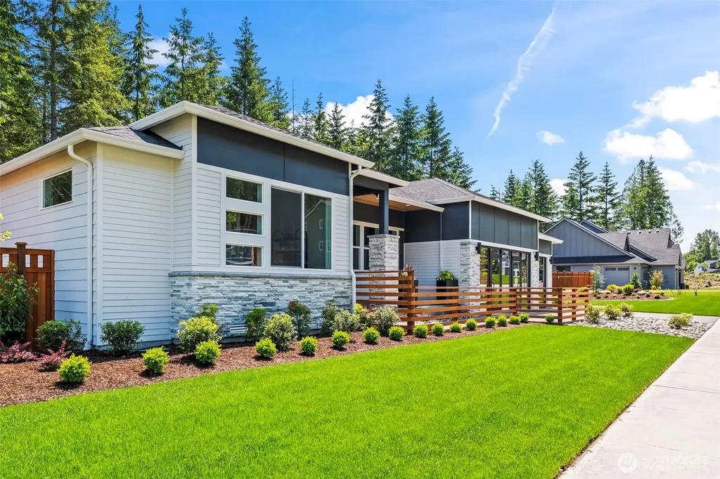15709 210th Avenue E Bonney Lake WA 98391