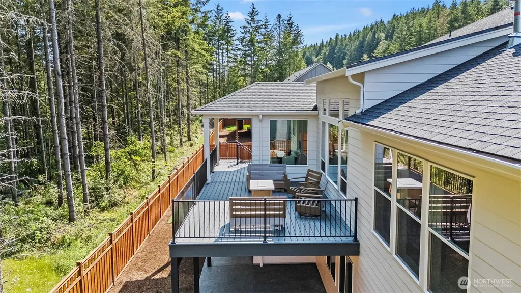 15709 210th Avenue E Bonney Lake WA 98391