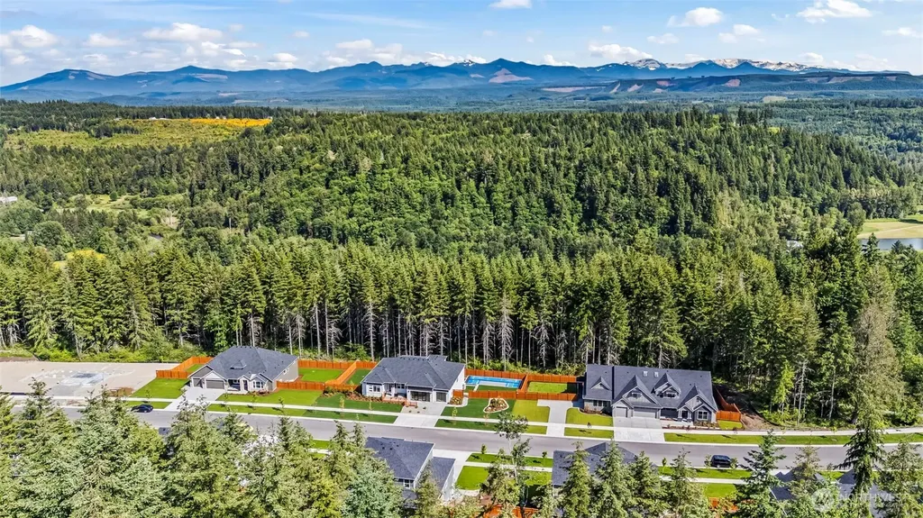 15709 210th Avenue E Bonney Lake WA 98391