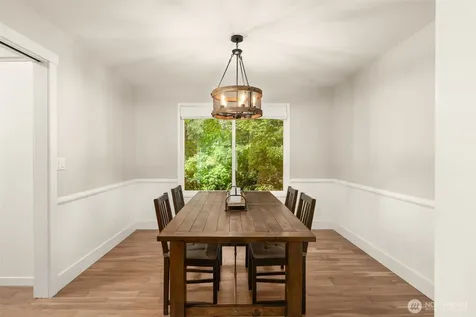 24109 SE 44th Court Sammamish WA 98029