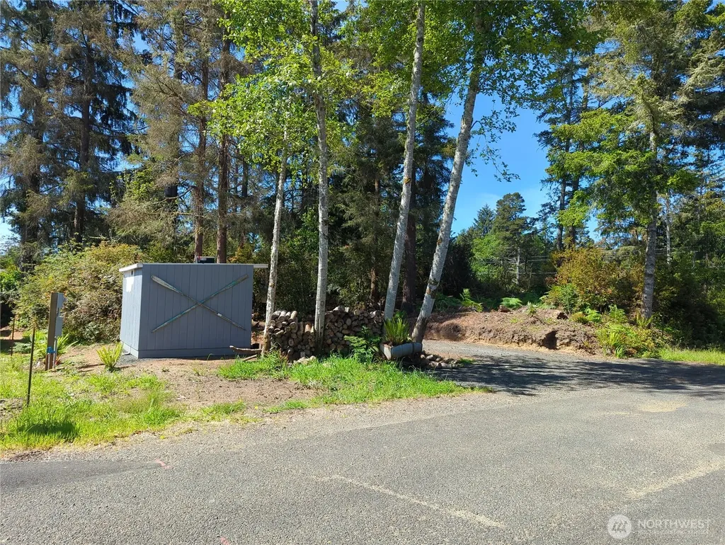2100 266th Place Ocean Park WA 98640