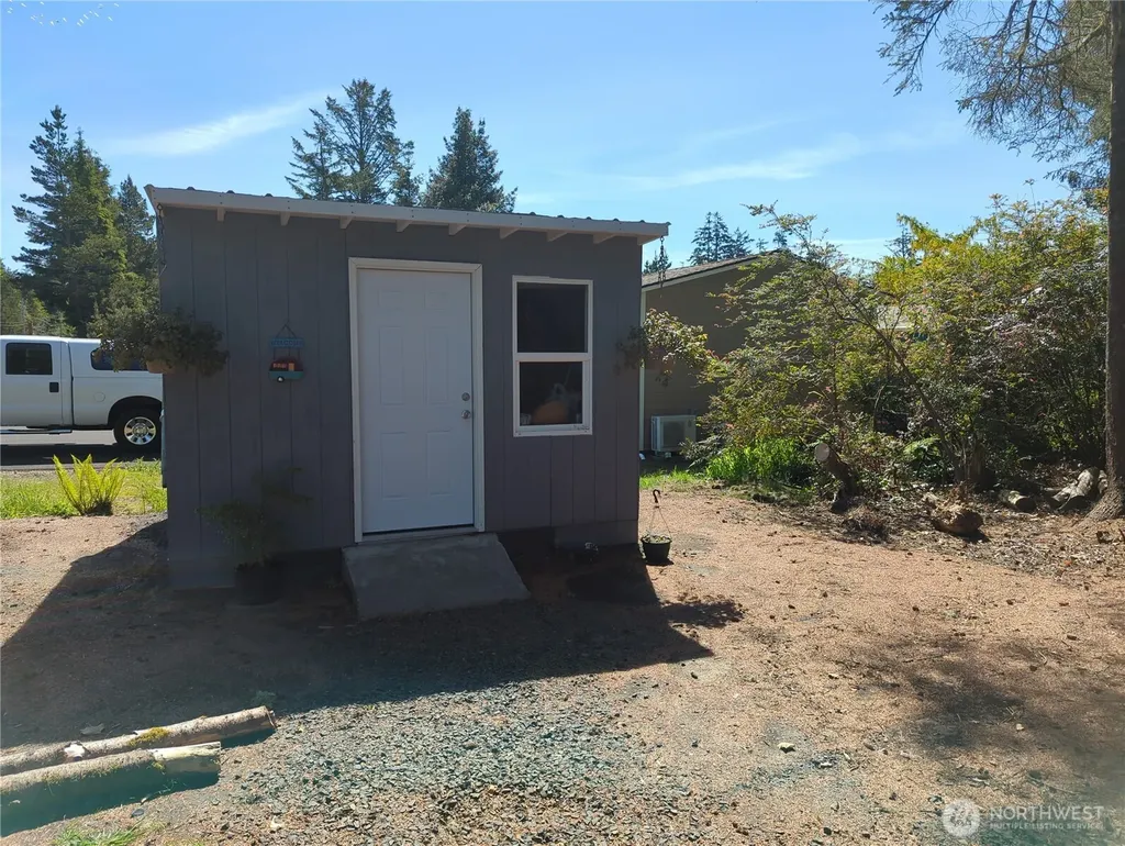 2100 266th Place Ocean Park WA 98640
