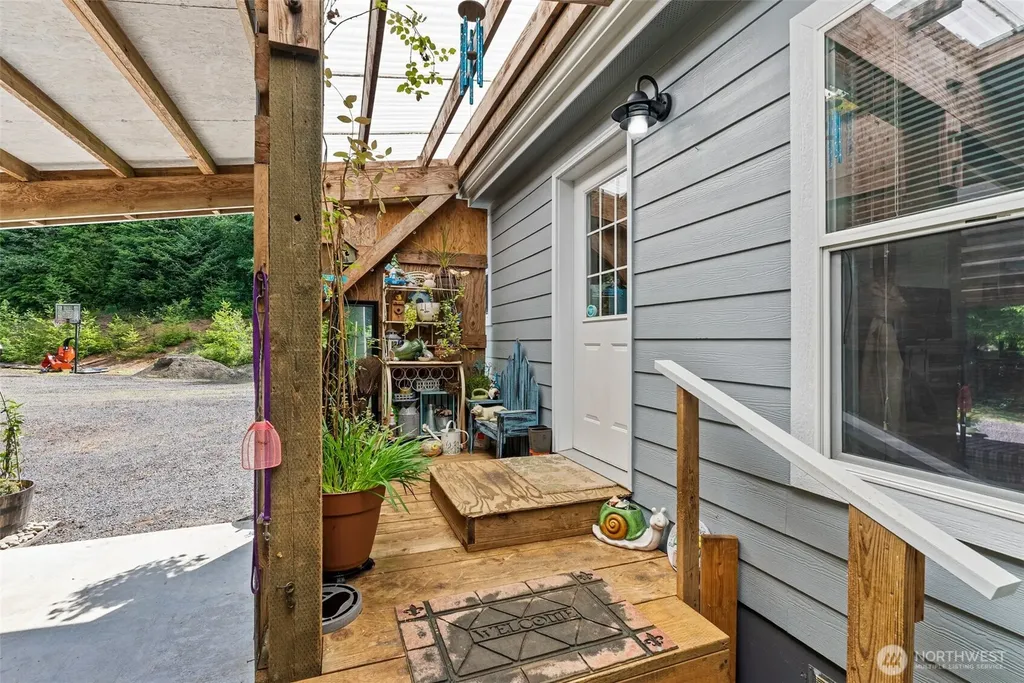 43 Lynnwood Lane Hoquiam WA 98550