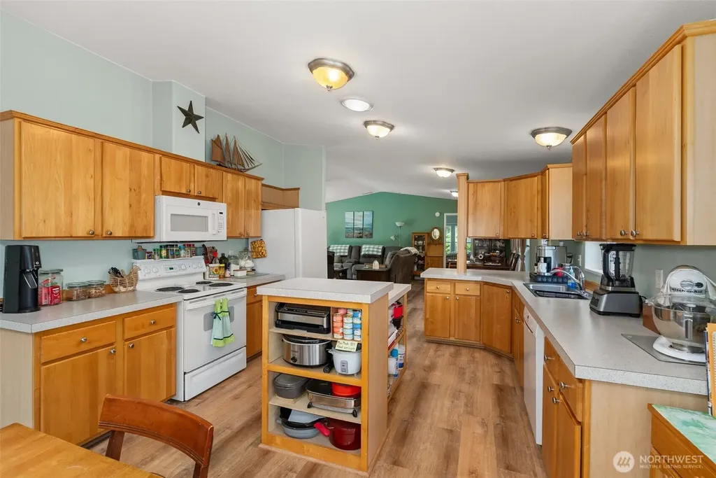 43 Lynnwood Lane Hoquiam WA 98550