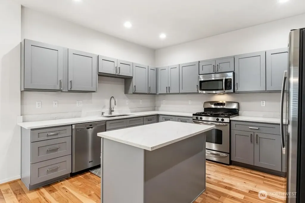 8381 21st Street NE Lake Stevens WA 98258