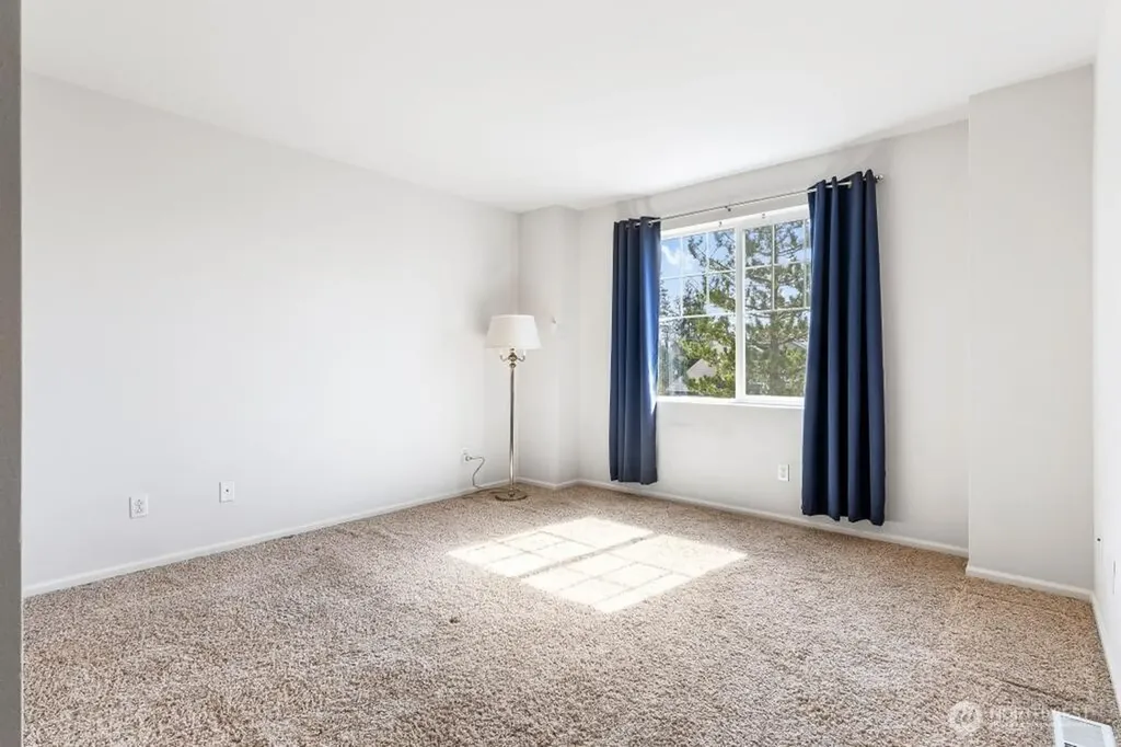 8381 21st Street NE Lake Stevens WA 98258