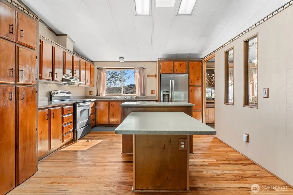 384 Sr 173 Brewster WA 98812