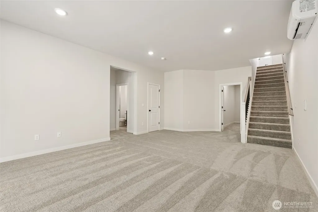 2049 NE Norseman Way Poulsbo WA 98370