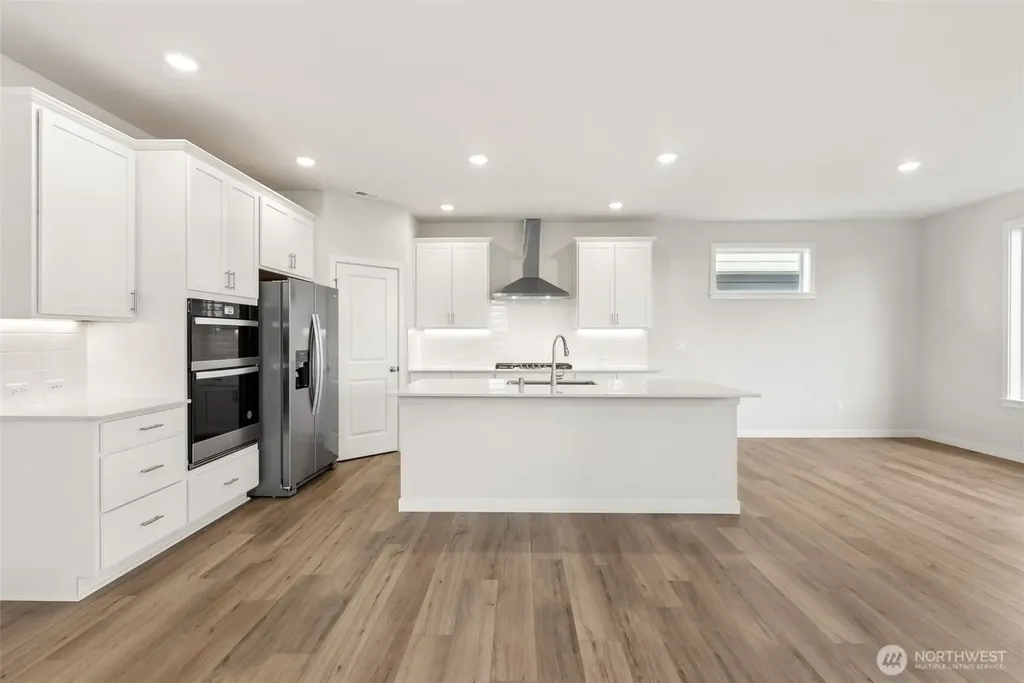 2049 NE Norseman Way Poulsbo WA 98370