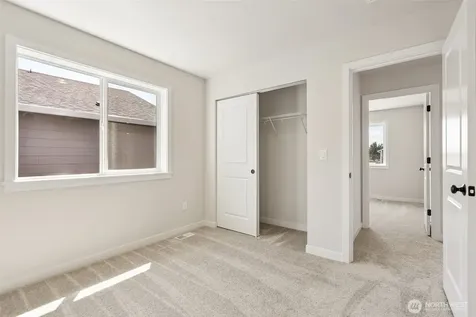 2049 NE Norseman Way Poulsbo WA 98370