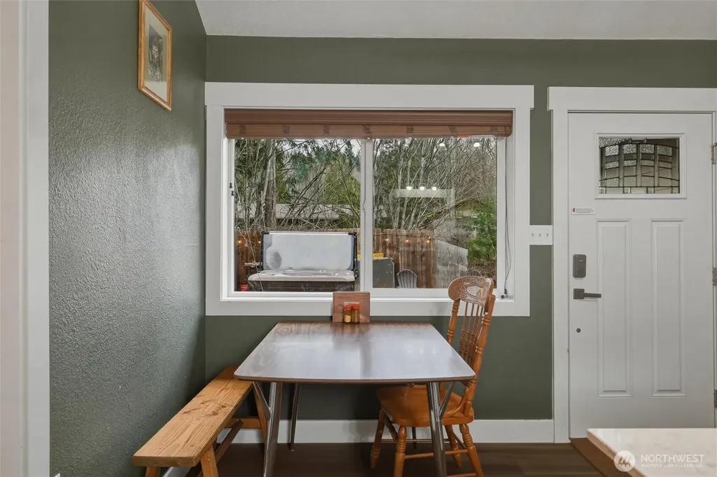 6425 Little Big Horn Maple Falls WA 98266