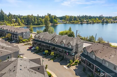 1912 113th Place SE Everett WA 98208