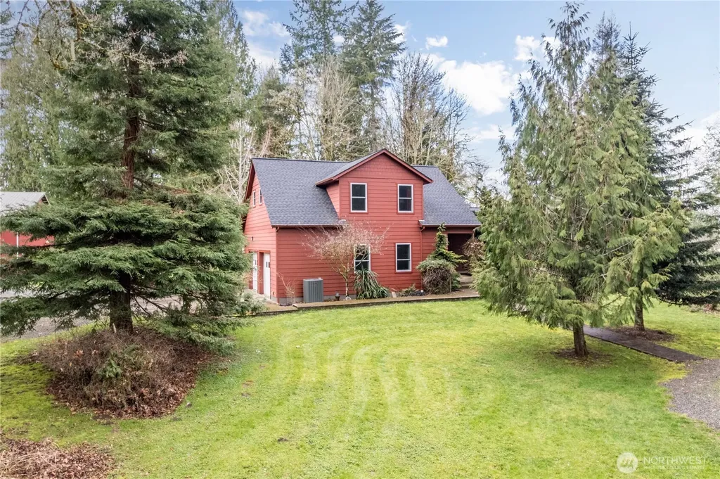 180 Trinity Drive Castle Rock WA 98611
