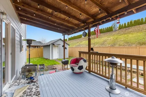 27867 256th Court SE Maple Valley WA 98038