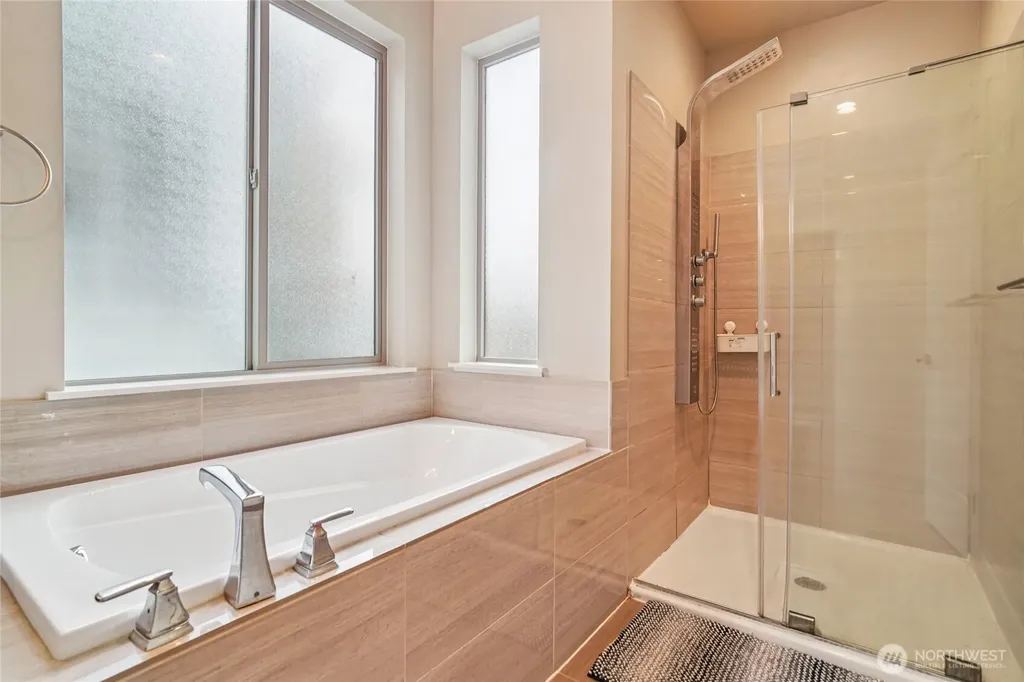 301 S 47th Street Renton WA 98055