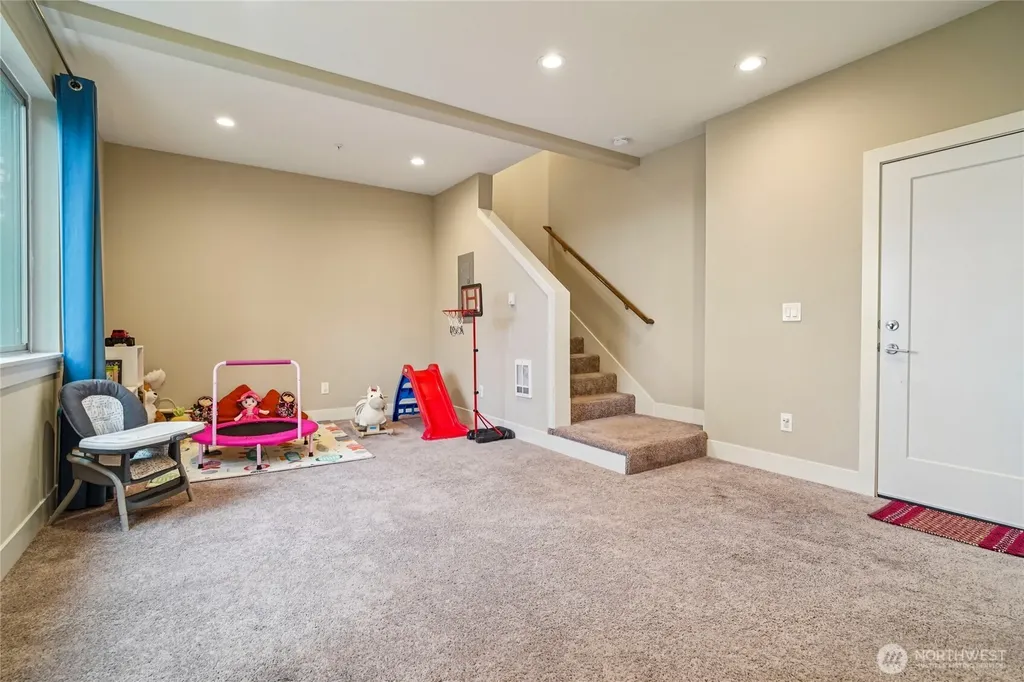 301 S 47th Street Renton WA 98055