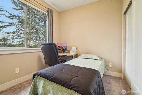 301 S 47th Street Renton WA 98055