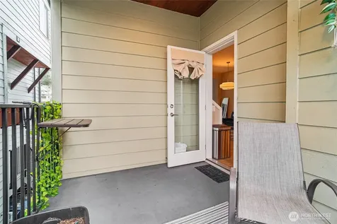301 S 47th Street Renton WA 98055
