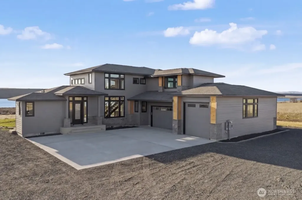 6988 Stonecrest Road NE Moses Lake WA 98837
