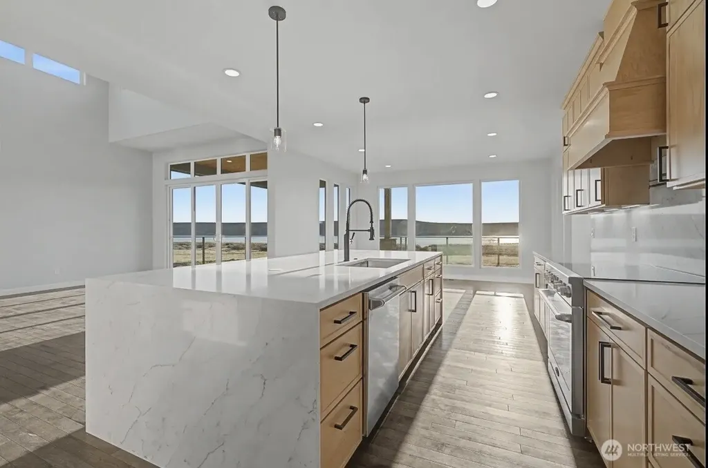 6988 Stonecrest Road NE Moses Lake WA 98837