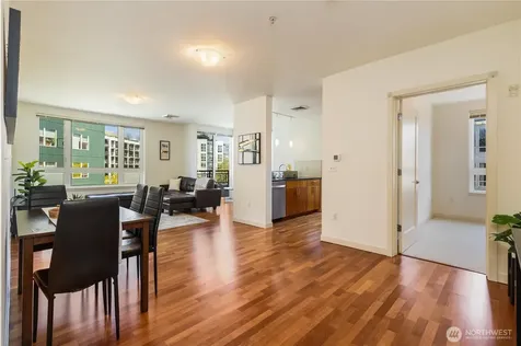 3104 Western Avenue Seattle WA 98121