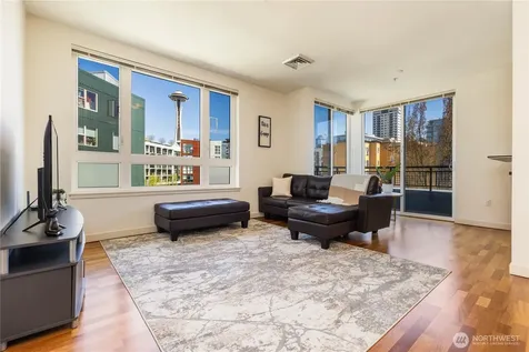 3104 Western Avenue Seattle WA 98121