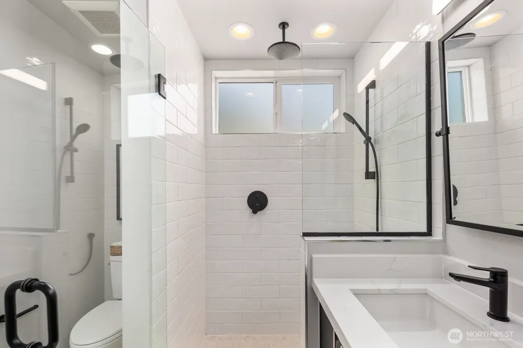 3625 Wallingford Avenue N Seattle WA 98103