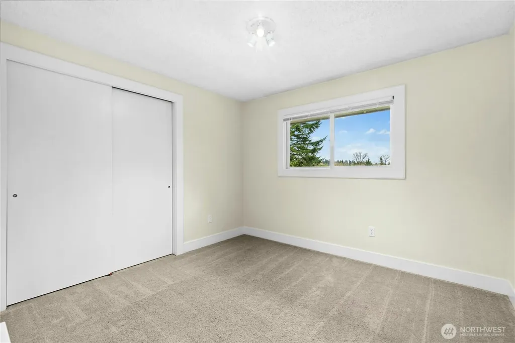 17030 174th Avenue NE Woodinville WA 98072