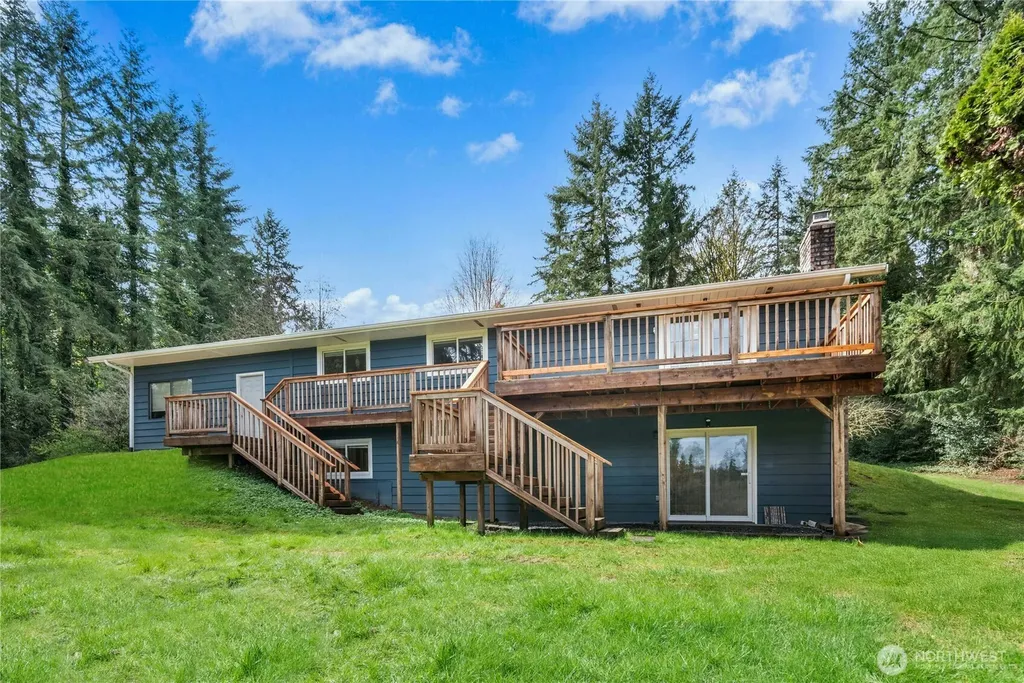 17030 174th Avenue NE Woodinville WA 98072